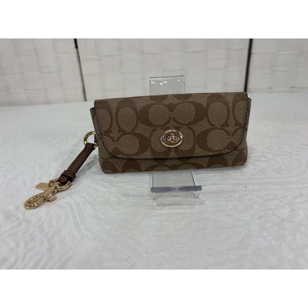 Coach Signature Canvas Sunglasses Case Monogram Pattern Gold Closure